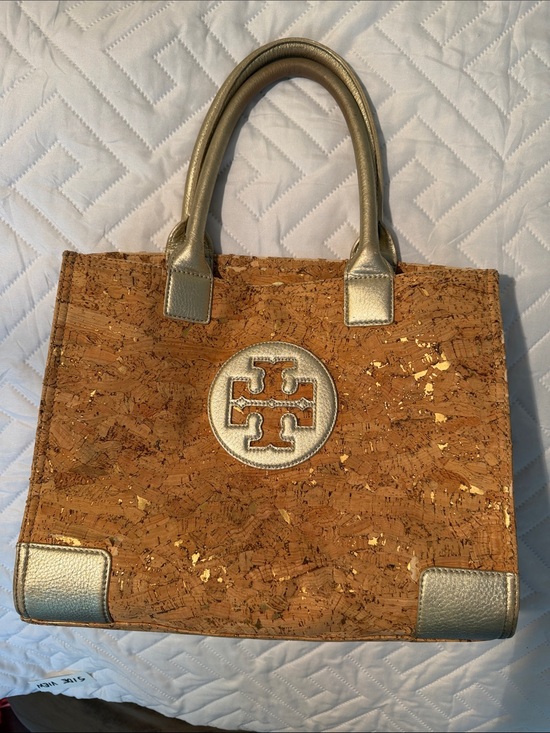 Tory Burch Handbags - Tory Burch Cork Tote with Gold Metallic Trim